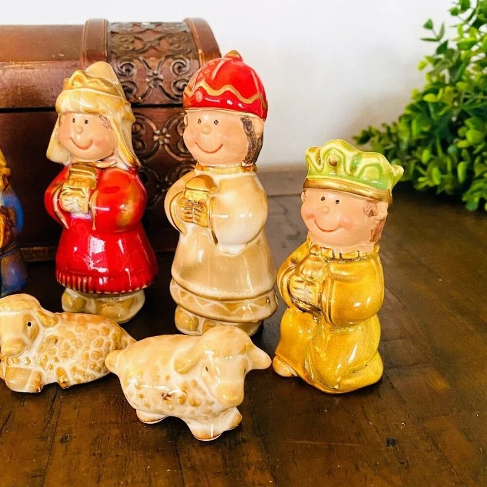 Enesco beautiful 2004